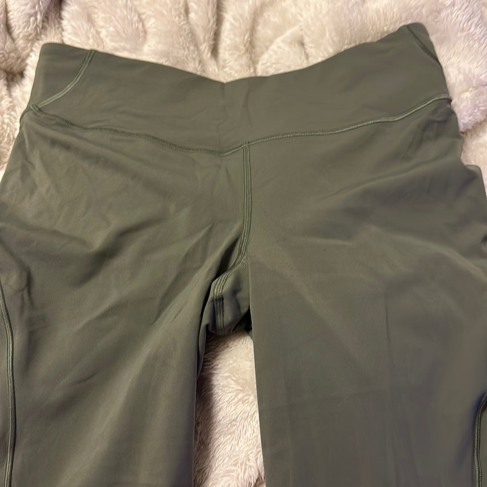 Lululemon Base Pace HR Croo 23” leggings